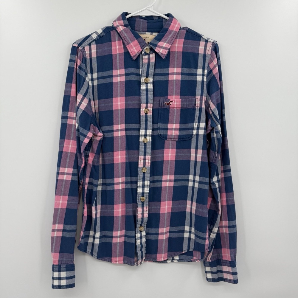 Men's Hollister blue/pink plaid button up flannel - size medium
